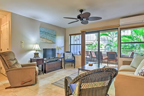 Kihei Condo: Steps to Kalepolepo Beach Park! Apartment in Kihei