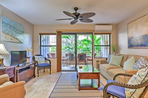 Kihei Condo: Steps to Kalepolepo Beach Park! Apartment in Kihei