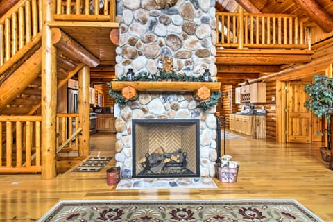 'Trailside' Luxury Twin Mountain Cabin on 5 Acres! Casa in Twin Mountain