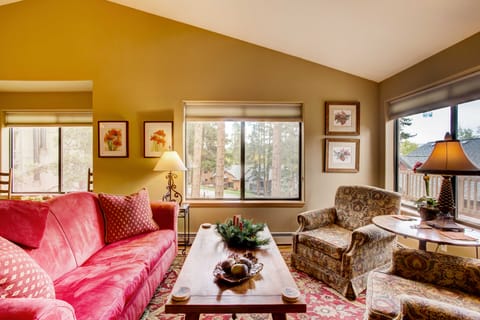 Private Hot Tub + Deck: Breckenridge Abode! House in Breckenridge