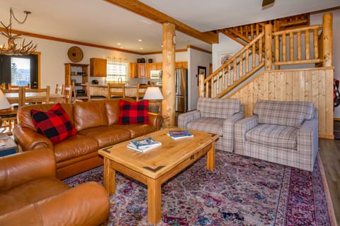 Granby Vacation Rental w/ Hot Tub & Mtn Views House in Granby