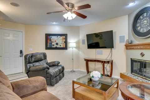 Englewood Apt w/ Patio in Denver Tech Center Apartment in Greenwood Village