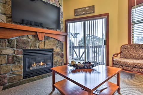 Ski-In/Ski-Out Solitude Resort Condo w/ Mtn Views! Condominio in Solitude