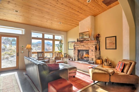 Family-Friendly Del Norte Home w/ Stunning Views! House in Colorado