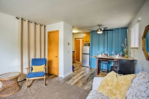 Minneapolis Apt by Bus Stop - 15 Min to Downtown! Copropriété in Columbia Heights