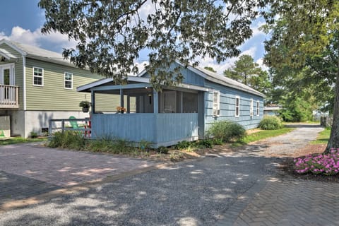 Millsboro Cottage w/Deck & Indian River Bay Views! Cottage in Sussex County