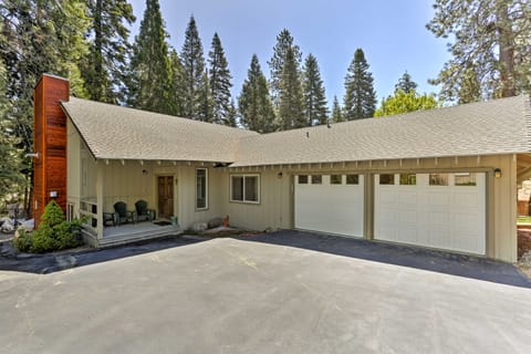 Lake Almanor Country Club Home w/Peak View+Kayaks! Haus in Lake Almanor