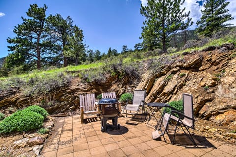 Estes Condo: 3 Mi to Rocky Mountain National Park Apartment in Estes Park