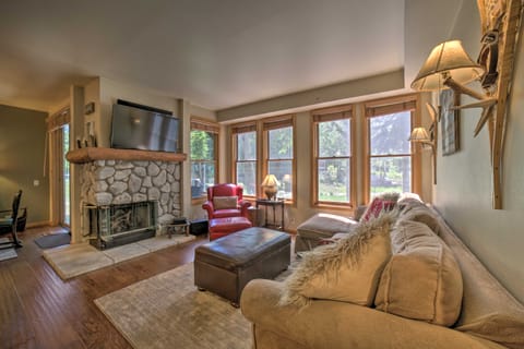 Mammoth Lakes Vacation Rental Near Golf Course! Eigentumswohnung in Mammoth Lakes