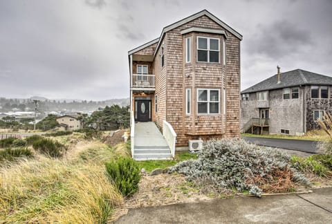 Walk to Beach: Pacific City Home w/ Bay Views! House in Pacific City