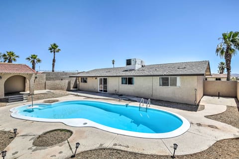 Lake Havasu Home w/ Pool, Near London Bridge! House in Lake Havasu City