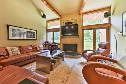 Park City Condo w/ Pool Access - Near Ski Slopes! Apartment in Park City