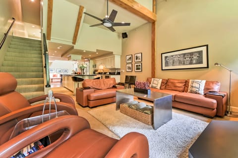 Park City Condo w/ Pool Access - Near Ski Slopes! Apartment in Park City