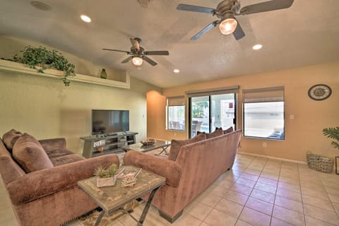 Family-Friendly Lake Havasu Getaway w/ Deck & Pool House in Lake Havasu City