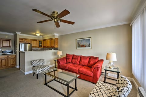 'Beach Haven Condo' - Steps to Brigantine Beach! Apartment in Brigantine