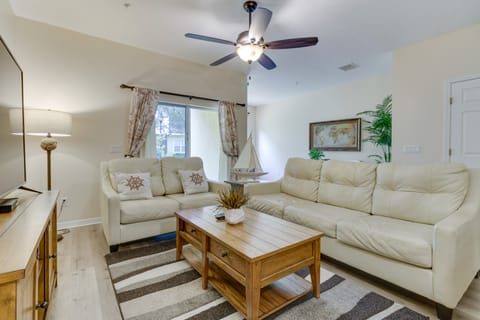 Kissimmee Retreat w/ Pool Access < 4 Mi to Disney! Apartment in Four Corners