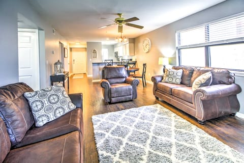 Cozy Pointe Royale Condo Mins to Table Rock Lake! Appartement in Branson