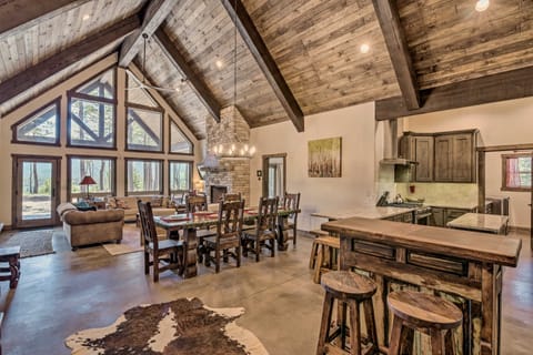 Custom Mountain Home: Views, Hot Tub & Fire Pit! House in Angel Fire