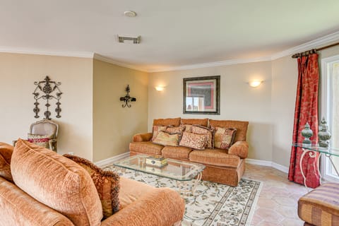 Lakefront Houston House - 1 Mi to Space Center! House in Nassau Bay