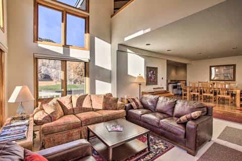 Colorado Home On Golf Course, Near Vail Ski Resort House in Eagle County