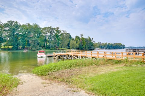 Chapin Home Near Boat Launch & Lake Murray! House in Leesville