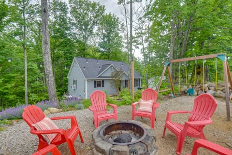 White Mountain Home Near Lakes & Kancamagus Hwy! House in Madison