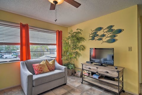 Updated Condo Near Beach: Ideal Walkable Location! Condo in Indian Rocks Beach