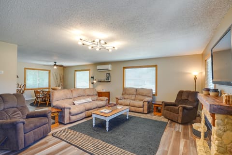 'Roosevelt Suite' < 1 Mi to Teddy Roosevelt Park! Apartment in North Dakota