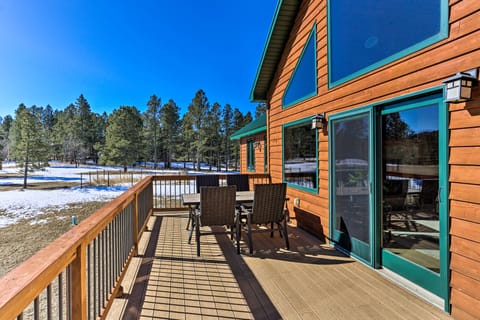 Keystone Cabin ~ 9 Mi to Mt Rushmore! House in East Custer