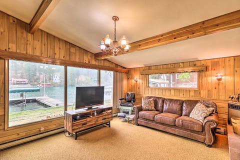 Flathead Lake Waterfront Cabin w/ Dock & Kayaks House in Flathead Lake