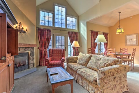 Mountain Creek Resort Home - Hot Tub & Pool Access Apartment in Vernon Township