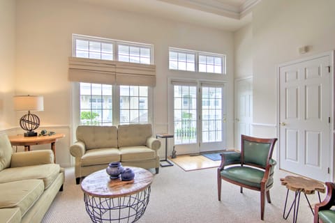 Ocean View Townhome w/ Shared Pool, AC, & Laundry! Eigentumswohnung in Sussex County