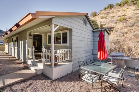 Bisbee Home w/ Private Parking & EV Charger! House in Bisbee