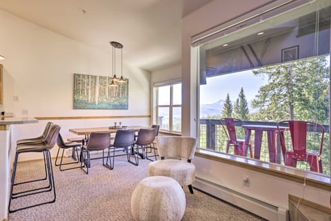 10 Mi to Keystone Slopes: Mtn-View Condo! Apartment in Wildernest