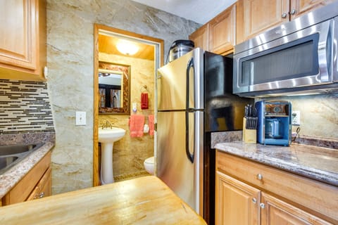 Kailua-Kona Islander Studio: Lanai, Community Pool Apartment in Holualoa