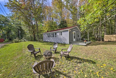 Rustic Retreat Across from Lake; Family Friendly! Cottage in Union