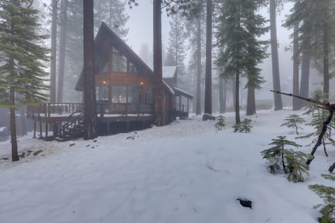 Idyllic Cabin w/ Shuttle: 2 Mi to Northstar Resort House in Northstar Drive