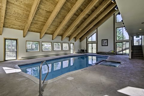 Deck + Mtn View: Keystone Townhome Near Resort! Apartment in Keystone