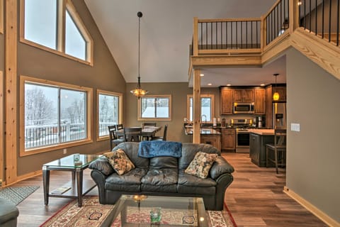 Conesus Lake Cottage-Finger Lakes 4-Season Getaway Casa in Conesus Lake