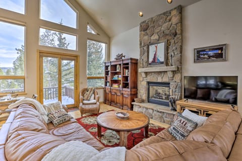 Breckenridge Home: Access to Skiing & Hiking Trail House in Breckenridge