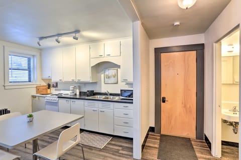 Upscale Apt at The Lofts in Historic Downtown Lead Apartment in Lead