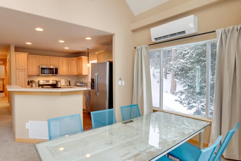 Mountain Cabin: 15 Mi to Breckenridge Ski Resort! House in Park County