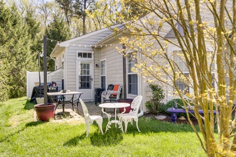 Vibrant & Suburban Home < 4 Miles to Bethany Beach Chalet in Millville