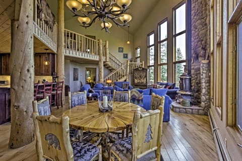 Spacious Fairplay Retreat w/ Hot Tub & Fire Pit! House in Park County