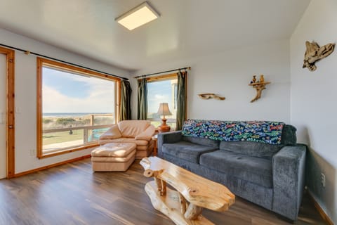 Sanderling Sea Cottages, Unit 13 Cottage in Oregon