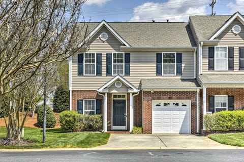 Inviting High Point Townhome with Patio + Privacy! Condo in High Point