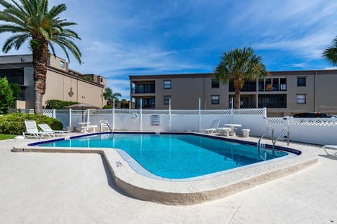 Walk to Beach: Condo w/ Pool in Indian Shores! Apartment in Indian Shores