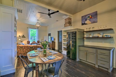 Updated Boerne Cottage: Sip, Explore & Relax! House in Boerne