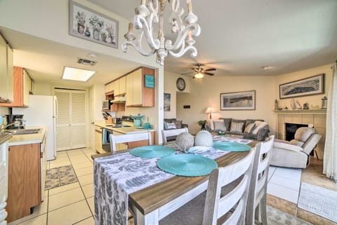 Canalfront Retreat w/ Dock, Hot Tub & Pool Access! Condo in North Padre Island
