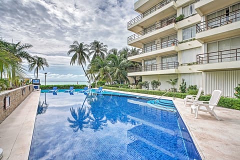 Ocean-View Oasis on Playa Norte w/Resort Amenities Apartment in Isla Mujeres